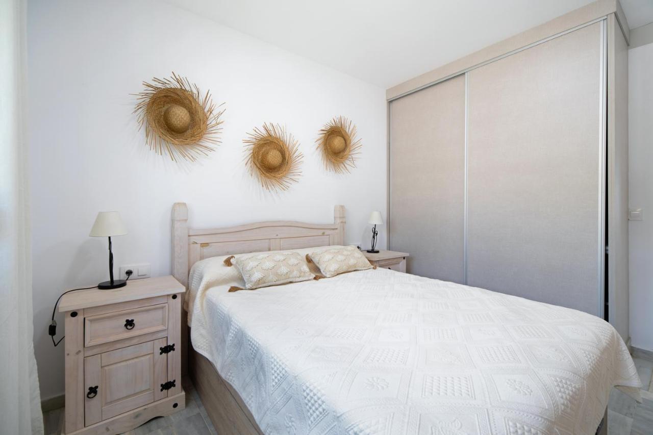 Apartamento Los Balcones E Chiclana de la Frontera Dış mekan fotoğraf